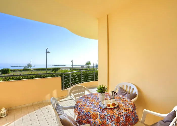 Mazzarosa * Roseto Degli Abruzzi